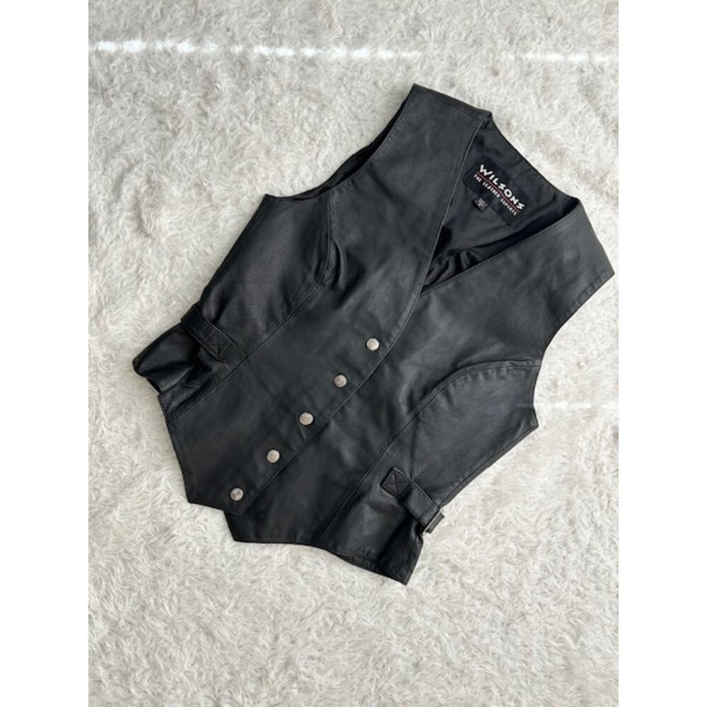 ❌SOLD❌ Wilsons Black Leather Snap Button Vest Size Small - Picture 1 of 11